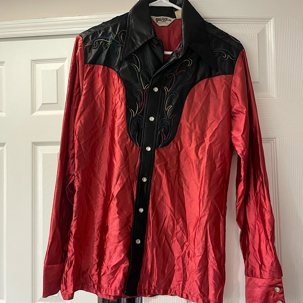VINTAGE Gallery Ltd red multicolored button up cowboy western style shirt